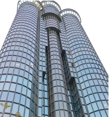 همکاری با ما 1 pavan office